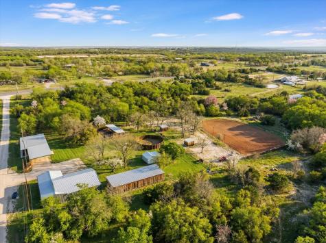 299 Private Road 1526 Lipan TX 76462