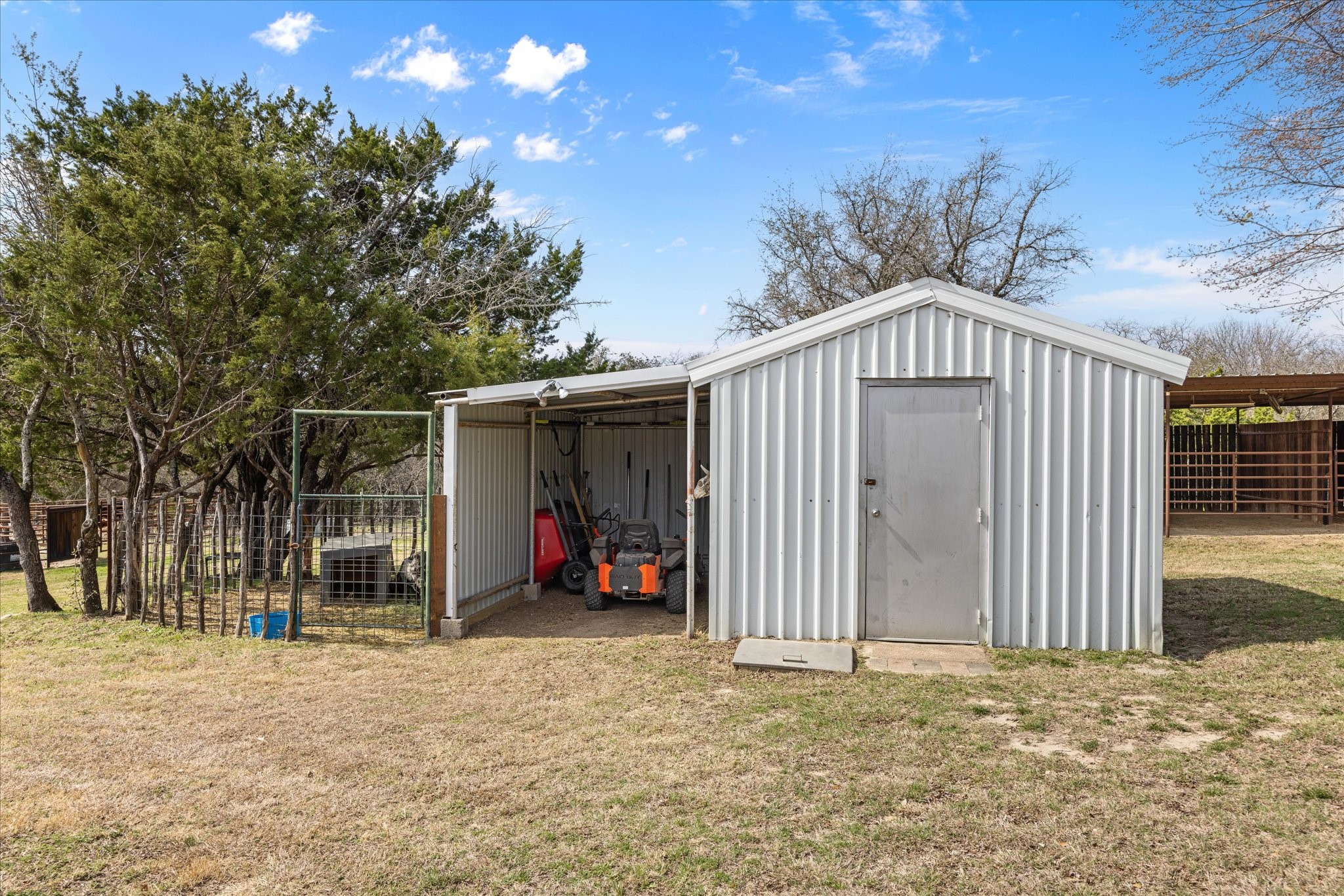 299 Private Road 1526 Lipan TX 76462