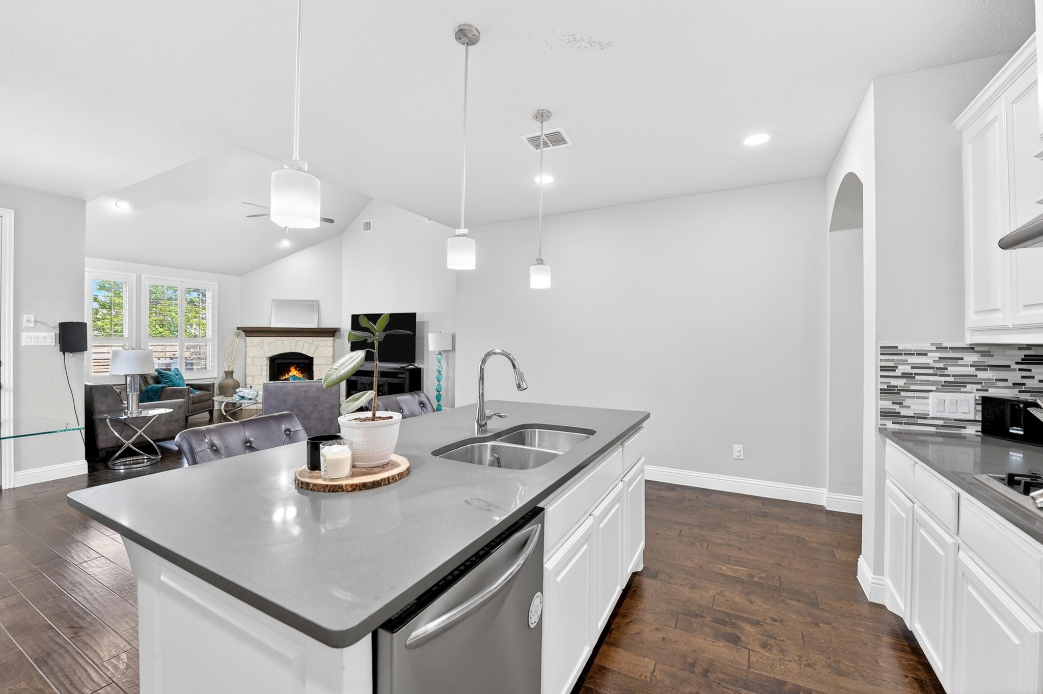 8032 Deep Water Cove Mckinney TX 75071