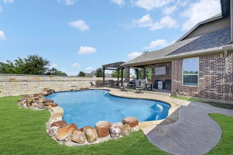8032 Deep Water Cove Mckinney TX 75071