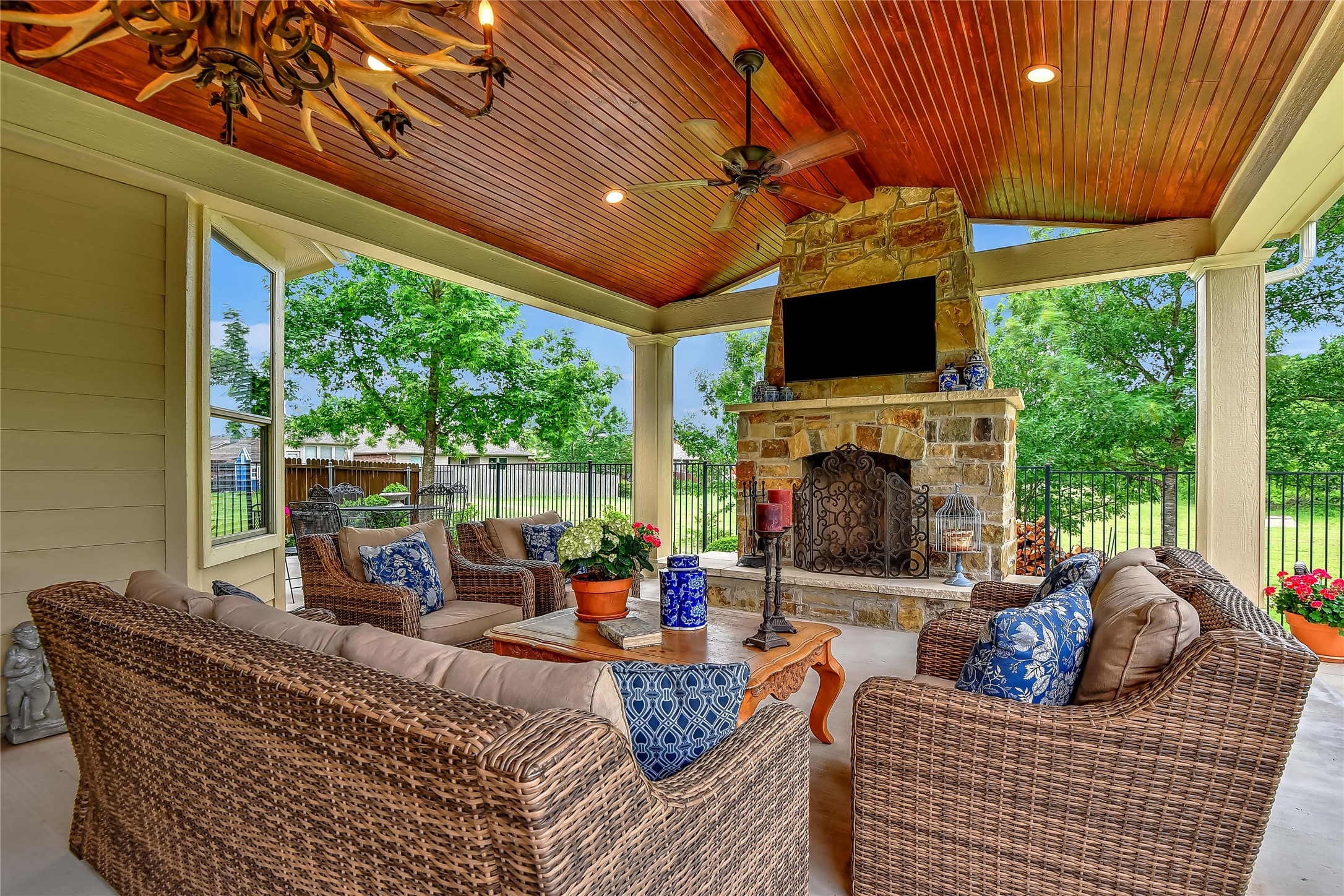 2618 Leslie Lane Anna TX 75409