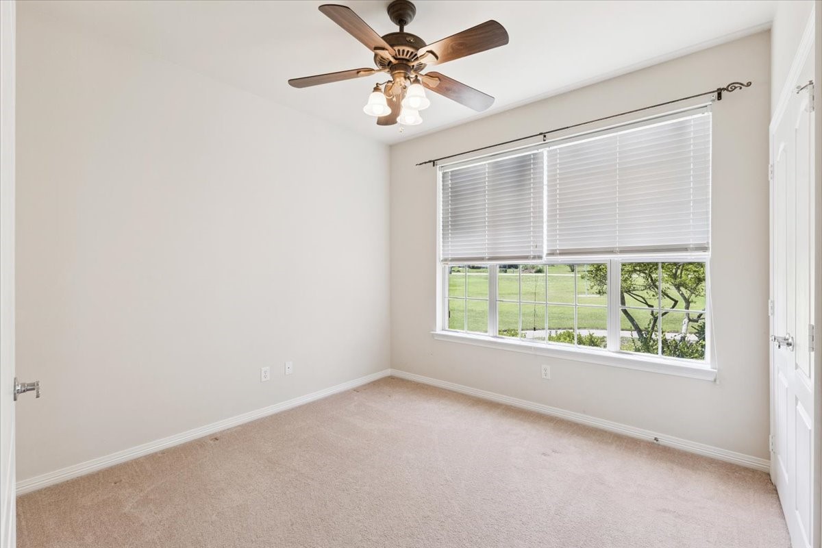 1062 Savannah Lane Oak Ridge TX 75142