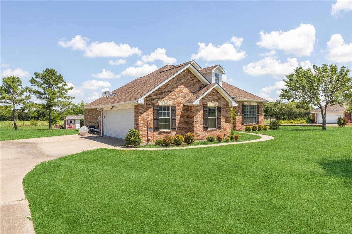 1062 Savannah Lane Oak Ridge TX 75142