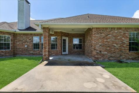1062 Savannah Lane Oak Ridge TX 75142