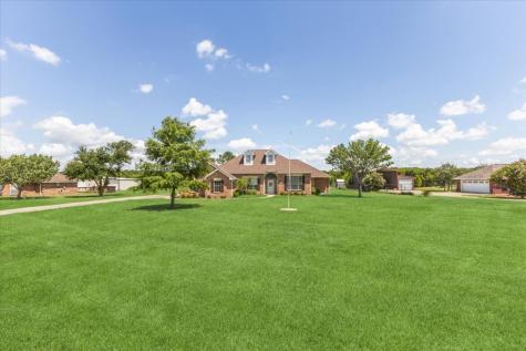 1062 Savannah Lane Oak Ridge TX 75142