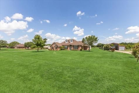 1062 Savannah Lane Oak Ridge TX 75142