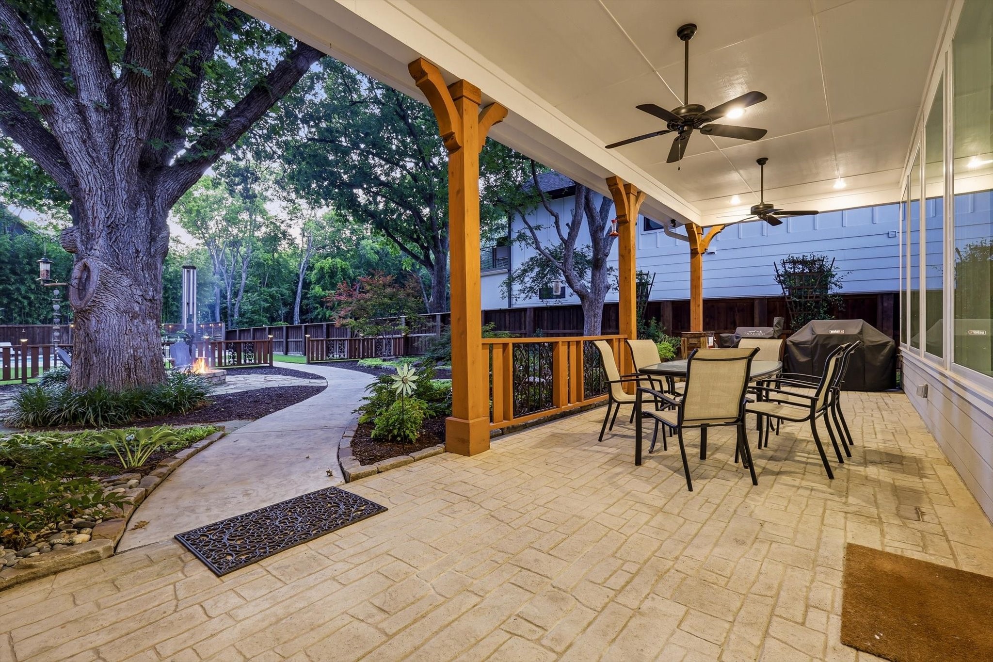 908 Baker Street Mckinney TX 75069