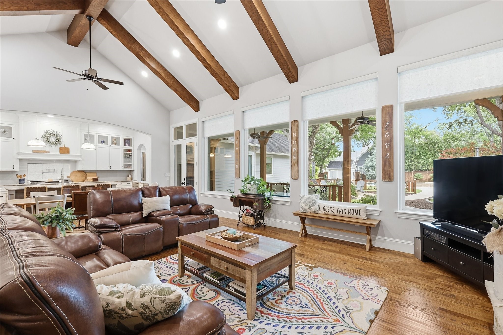 908 Baker Street Mckinney TX 75069