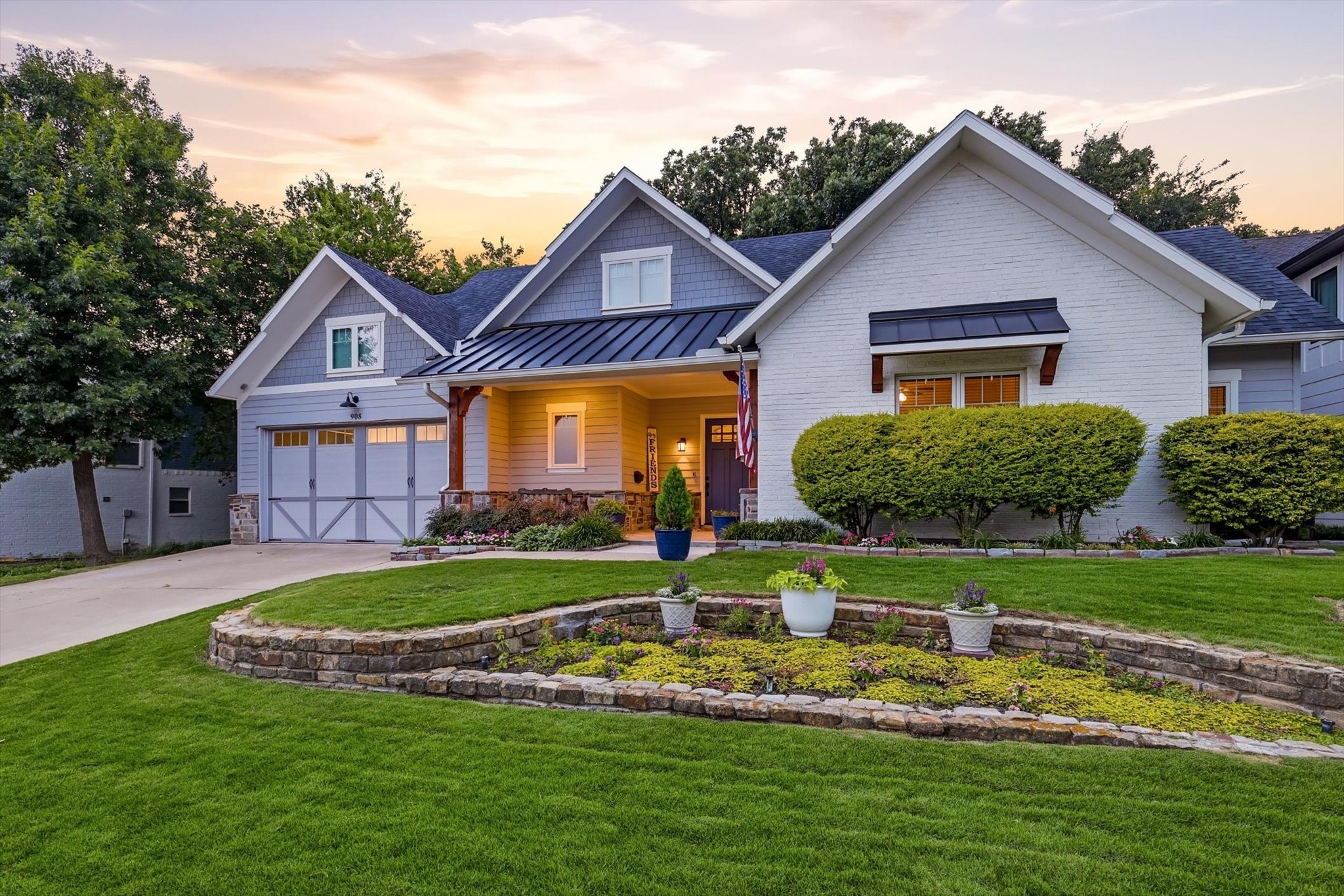 908 Baker Street Mckinney TX 75069