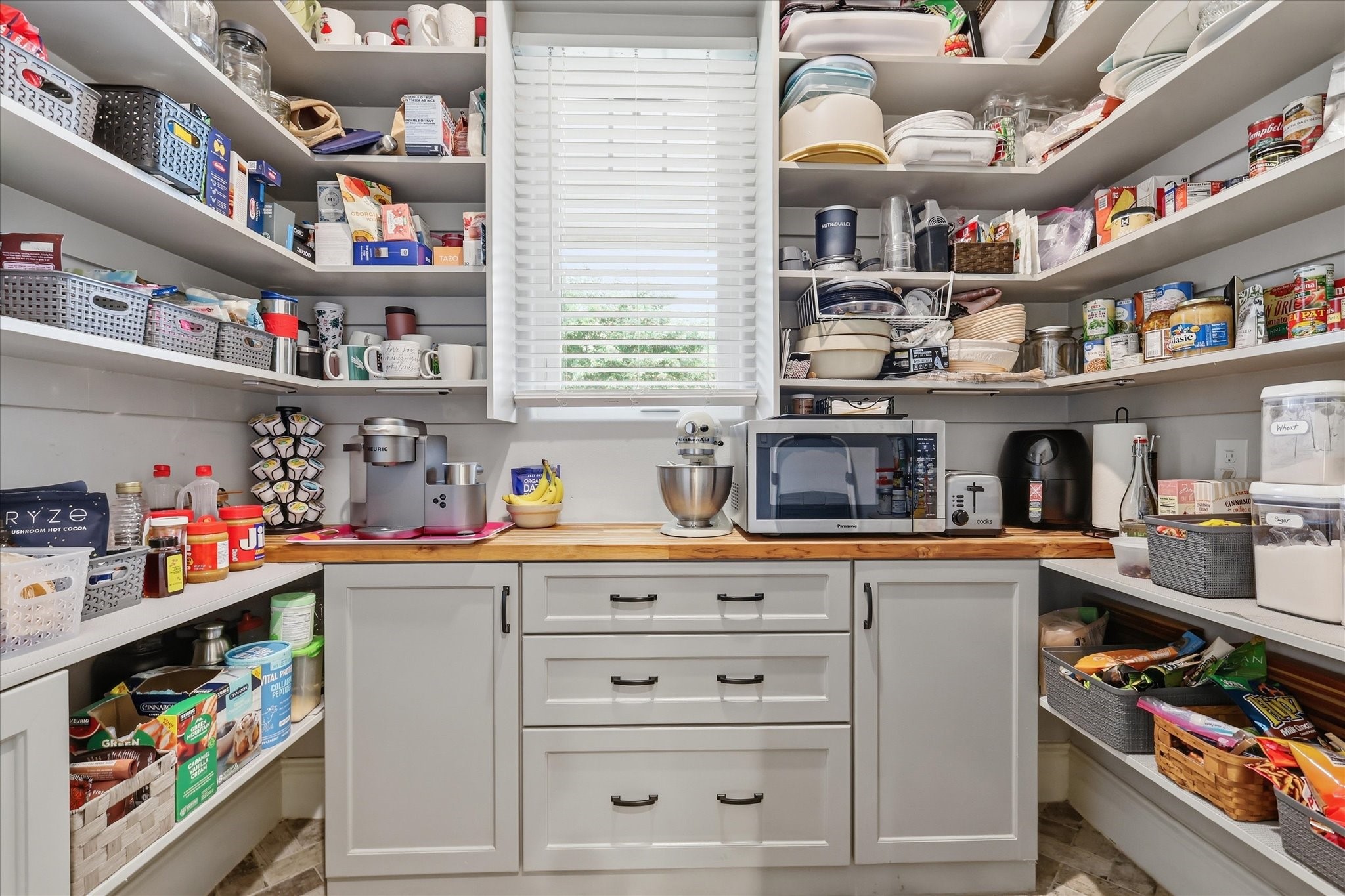 908 Baker Street Mckinney TX 75069