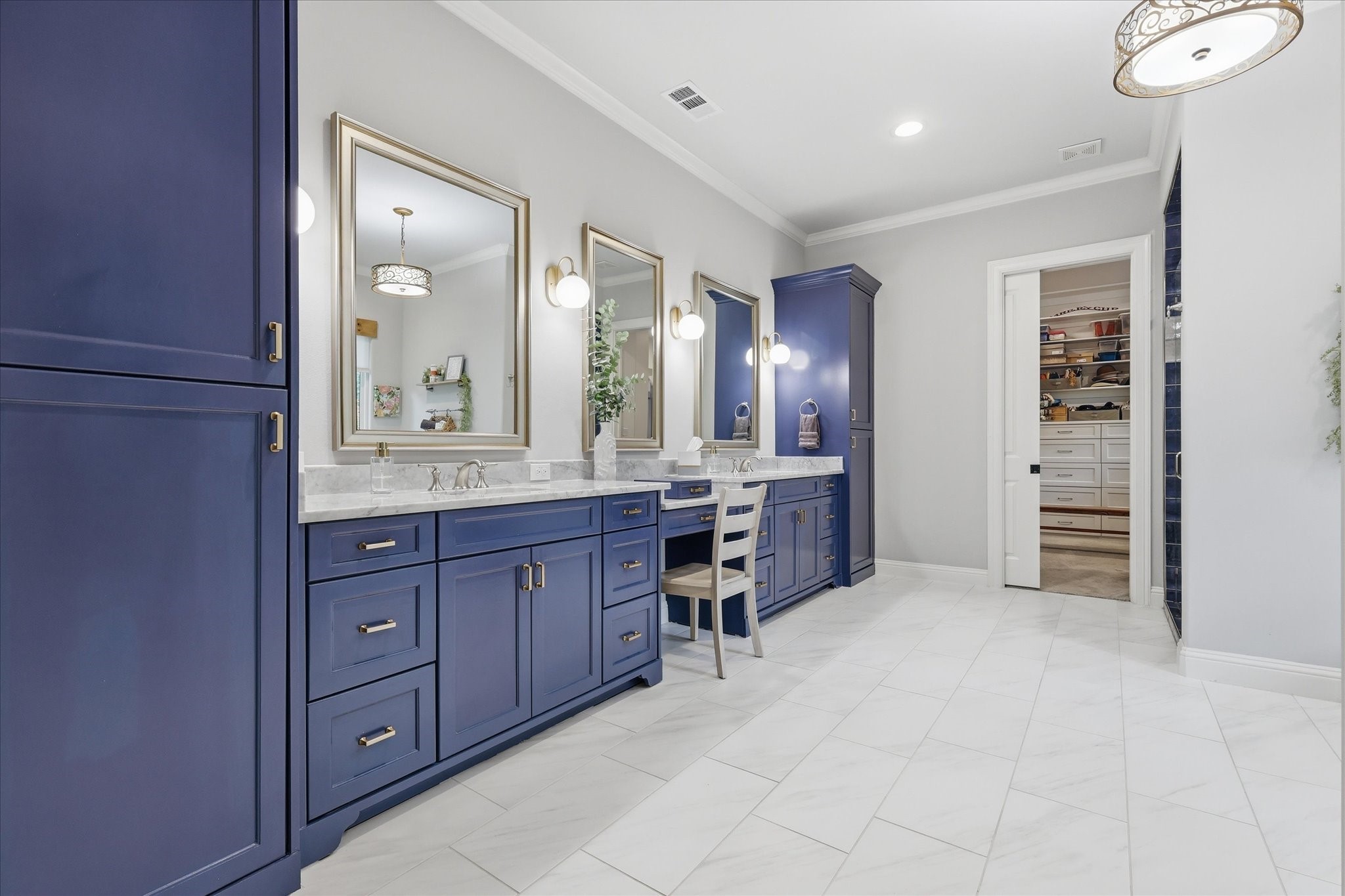 908 Baker Street Mckinney TX 75069