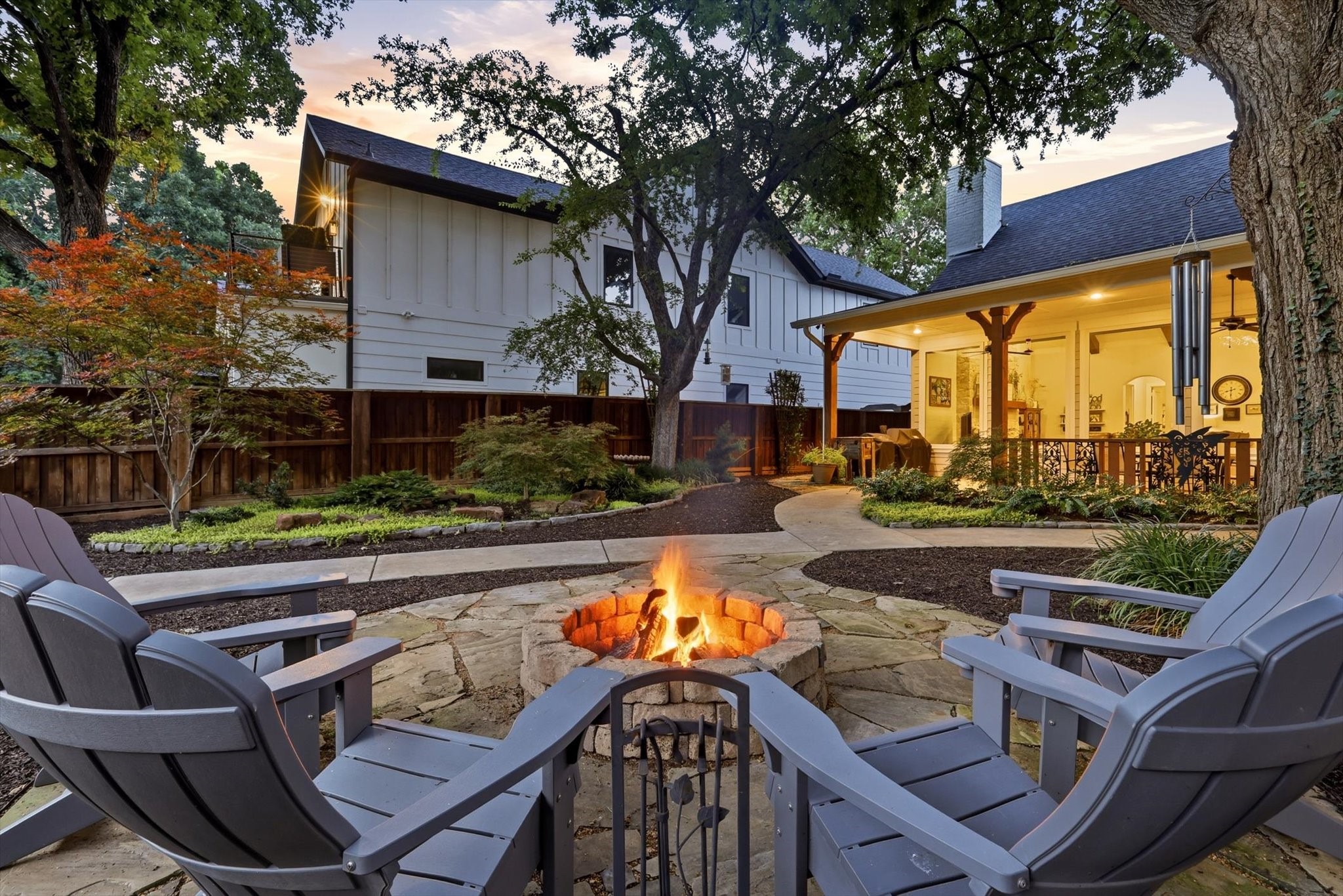 908 Baker Street Mckinney TX 75069