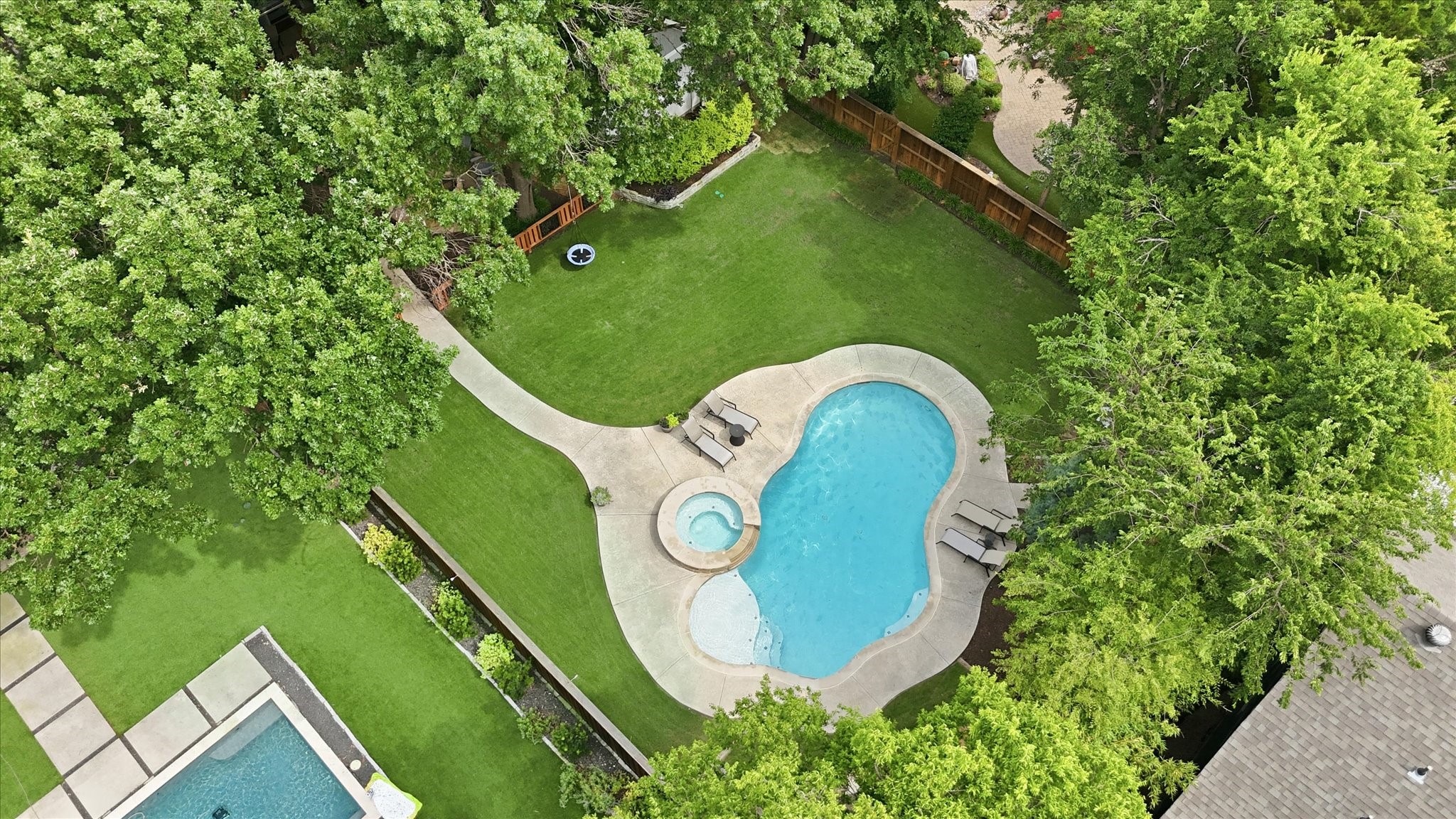 908 Baker Street Mckinney TX 75069