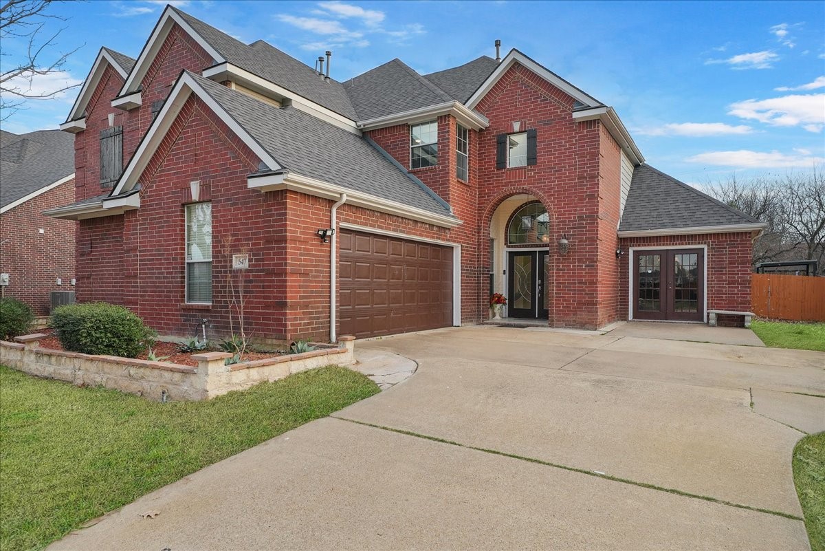 547 Breton Drive Grand Prairie TX 75052