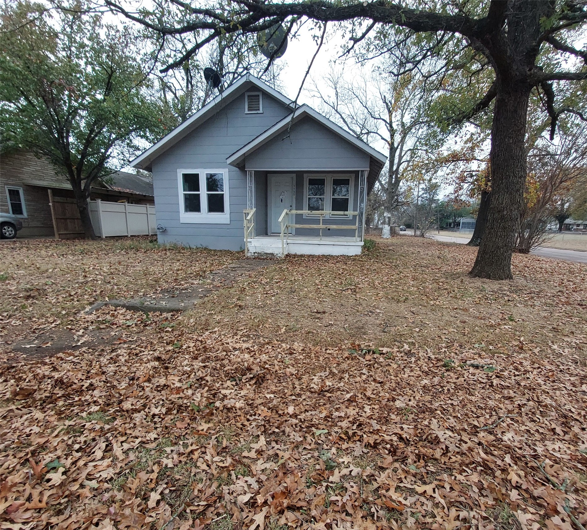 1130 W Shepherd Street Denison TX 75020