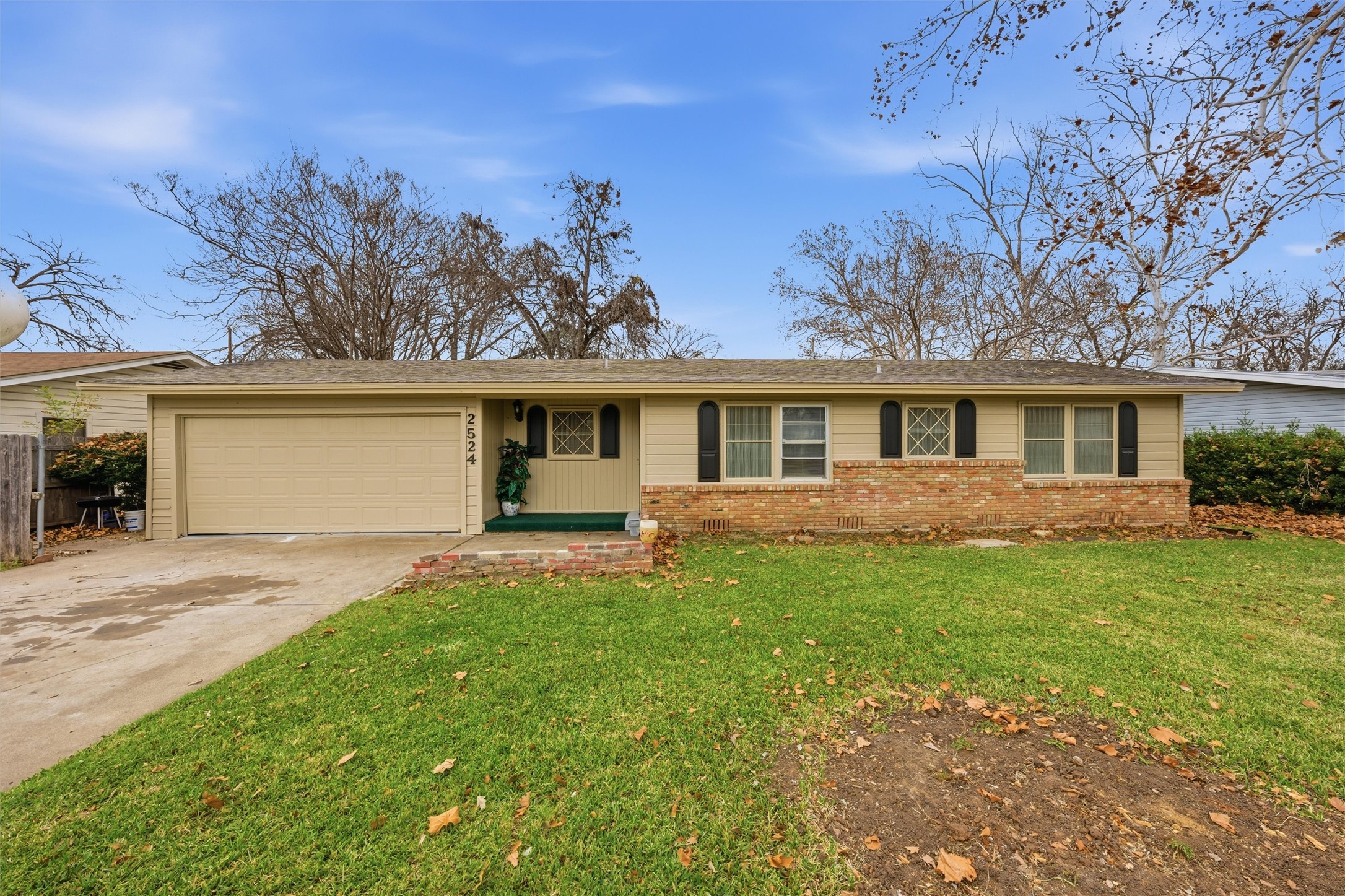 2524 S 27th Street Waco TX 76706