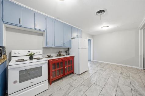 2524 S 27th Street Waco TX 76706