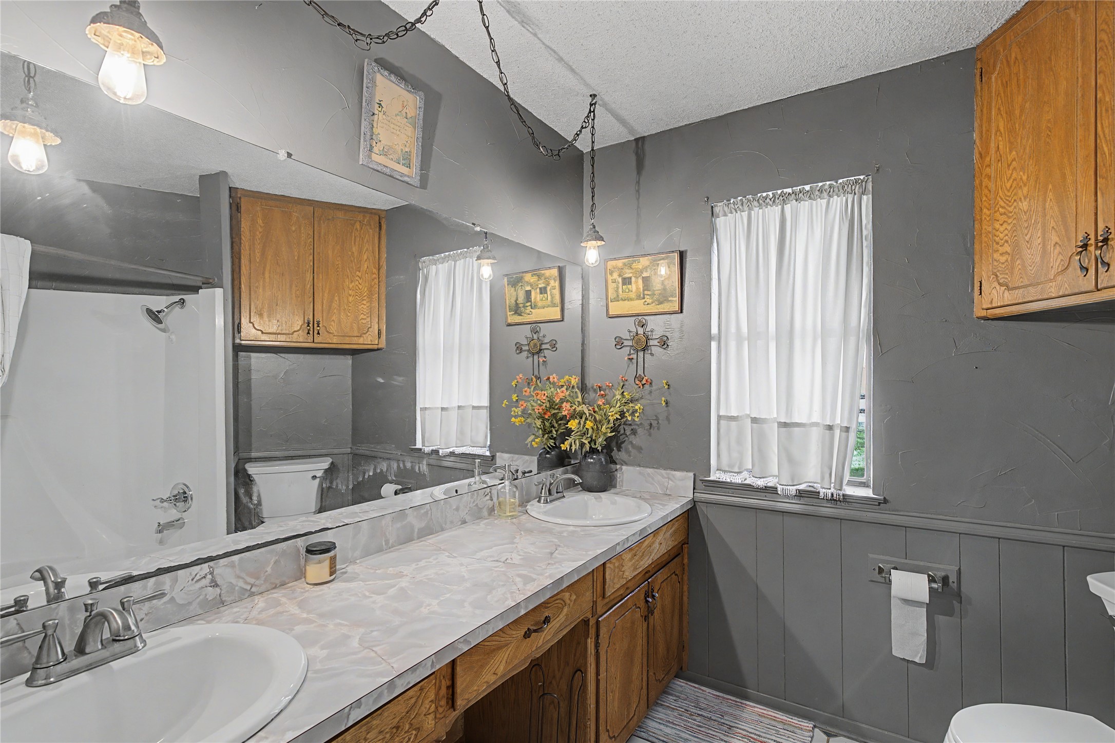 243 County Road 3851 Poolville TX 76487