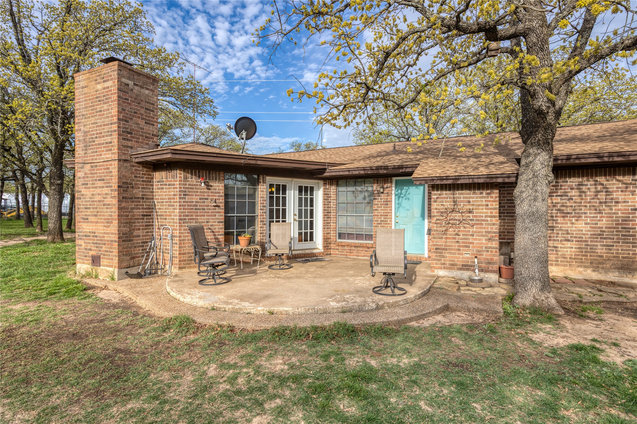 243 County Road 3851 Poolville TX 76487