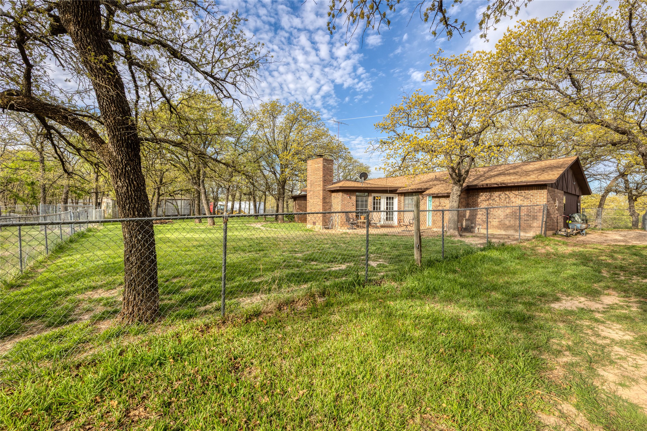243 County Road 3851 Poolville TX 76487