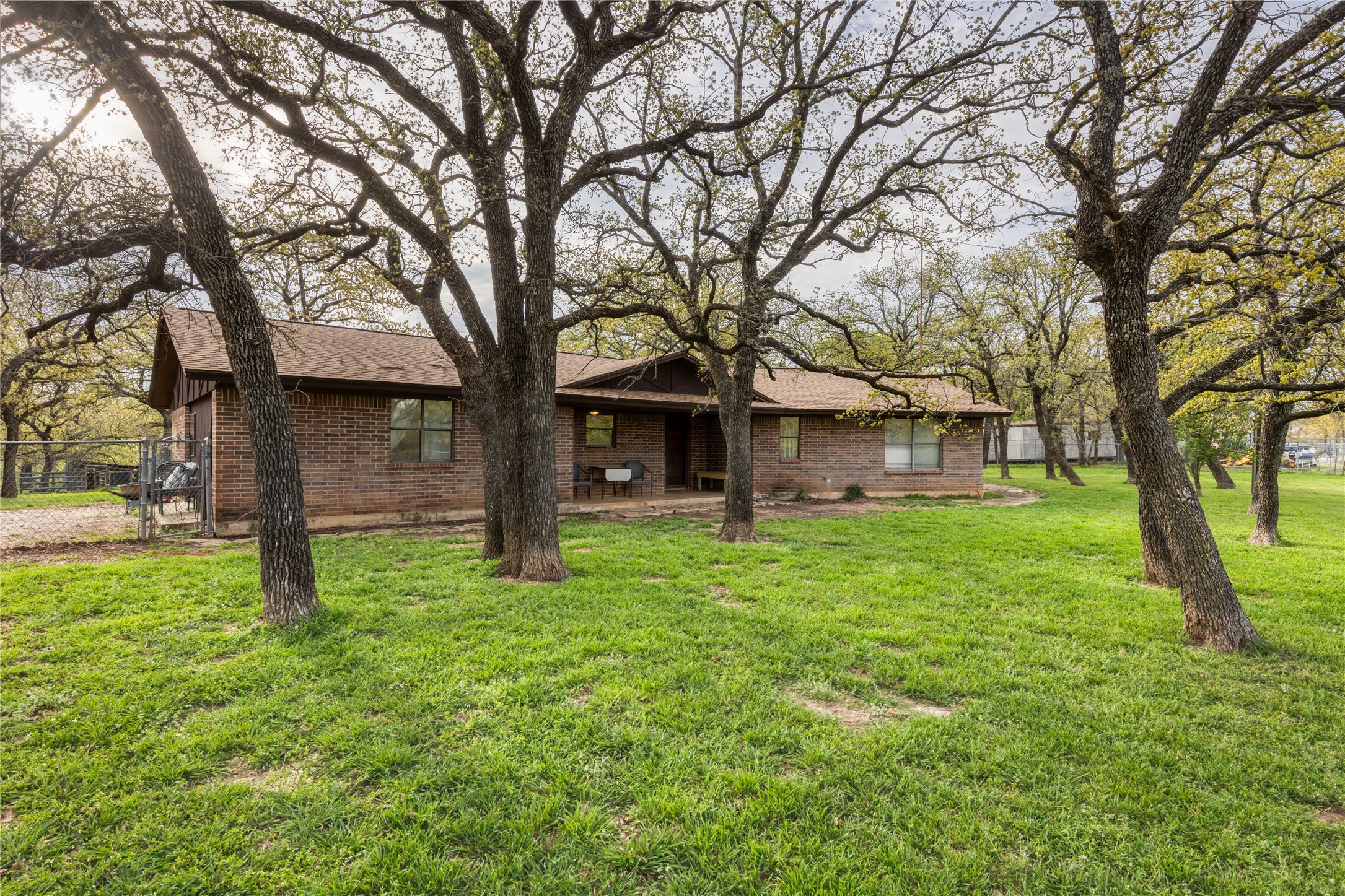 243 County Road 3851 Poolville TX 76487