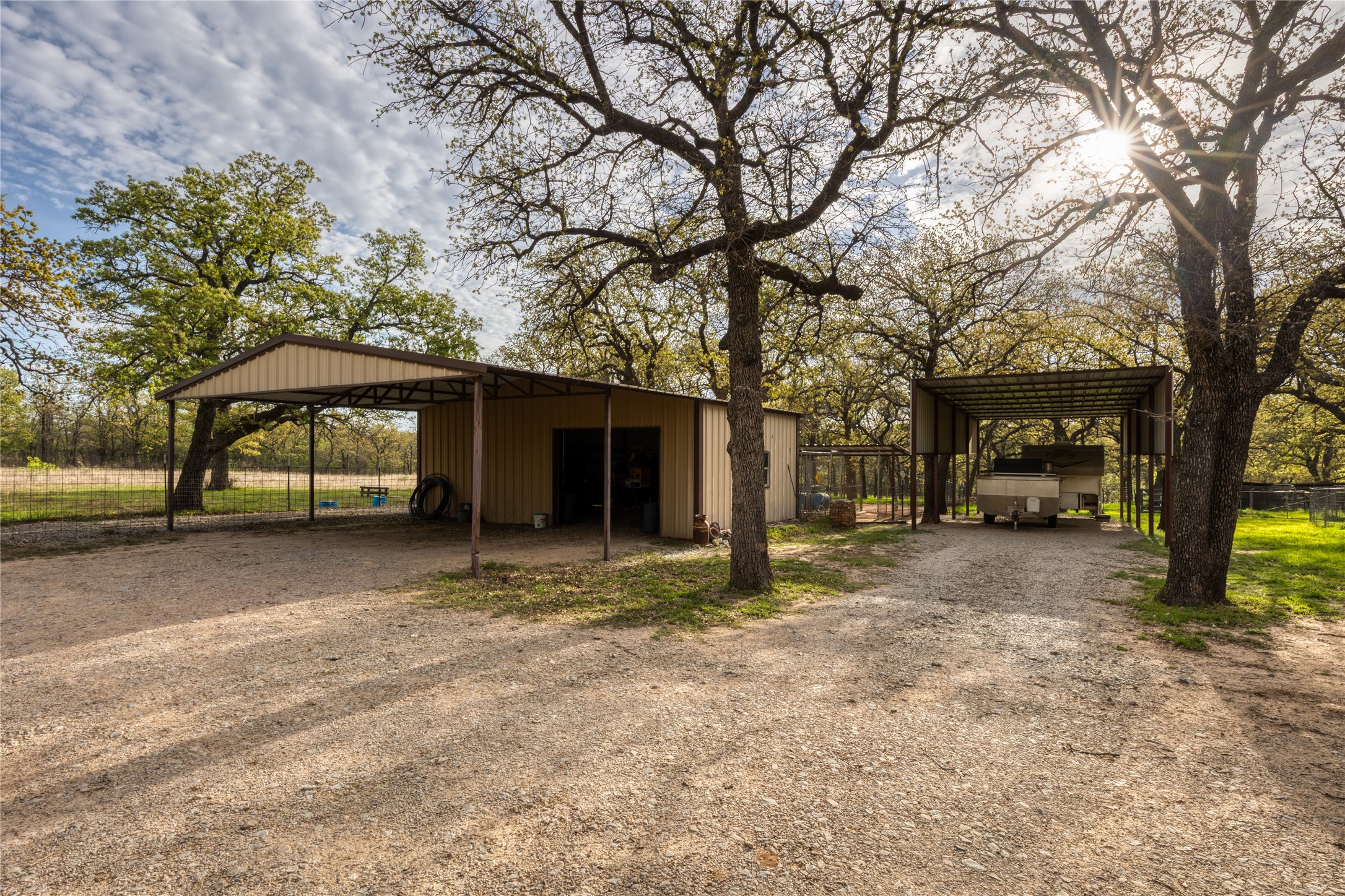 243 County Road 3851 Poolville TX 76487
