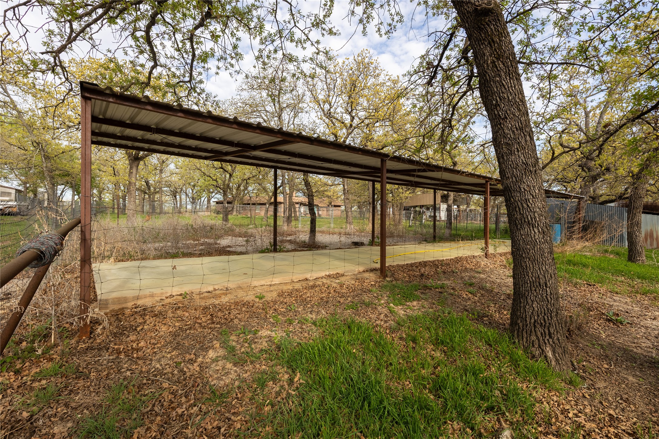 243 County Road 3851 Poolville TX 76487