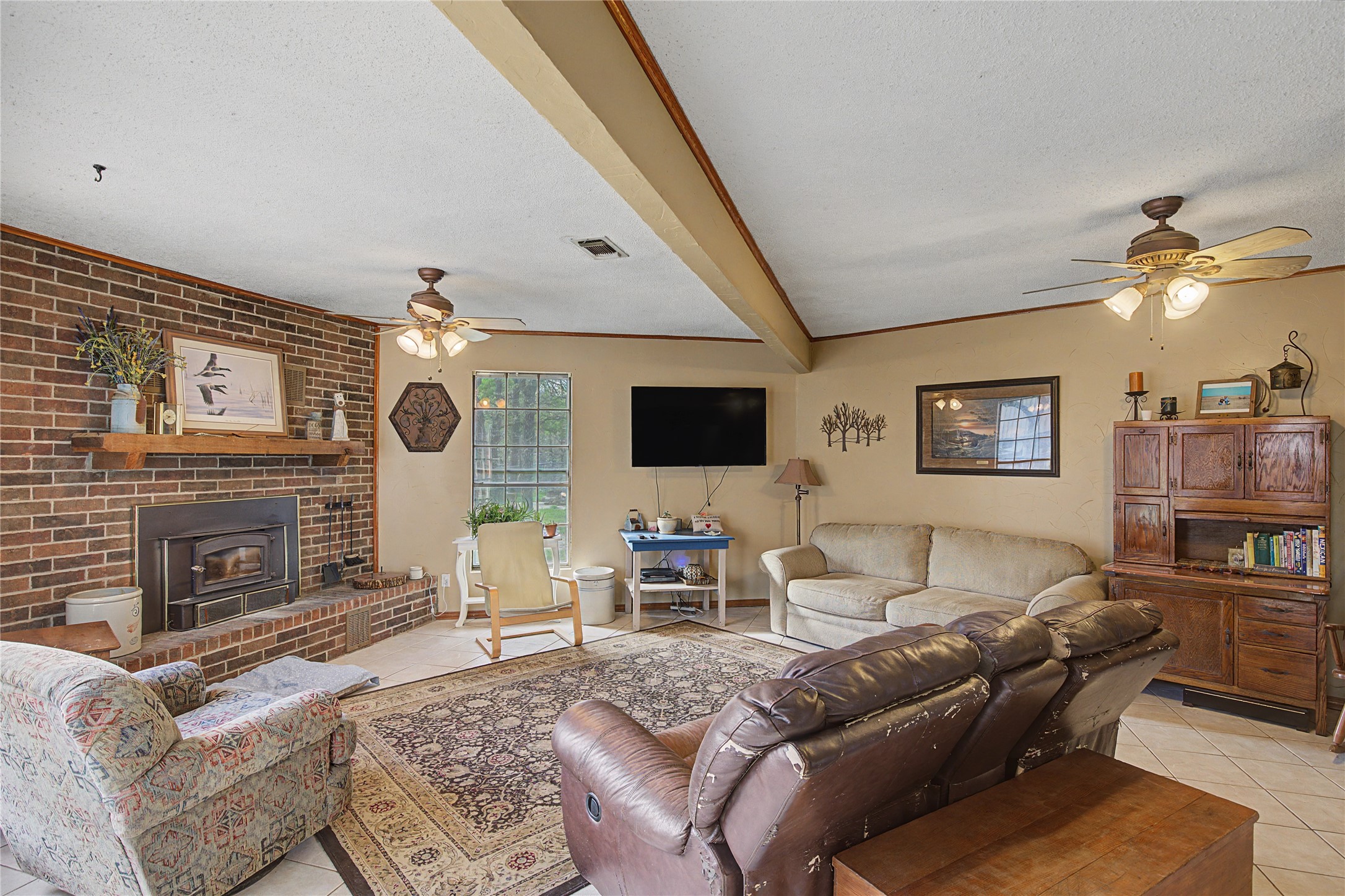 243 County Road 3851 Poolville TX 76487