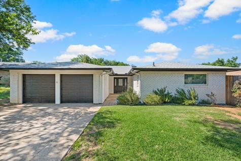 652 Oak Drive Hurst TX 76053
