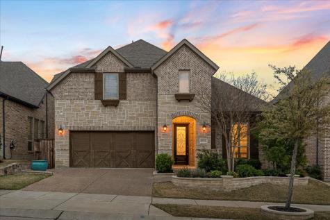 4516 La Roche Avenue Carrollton TX 75010