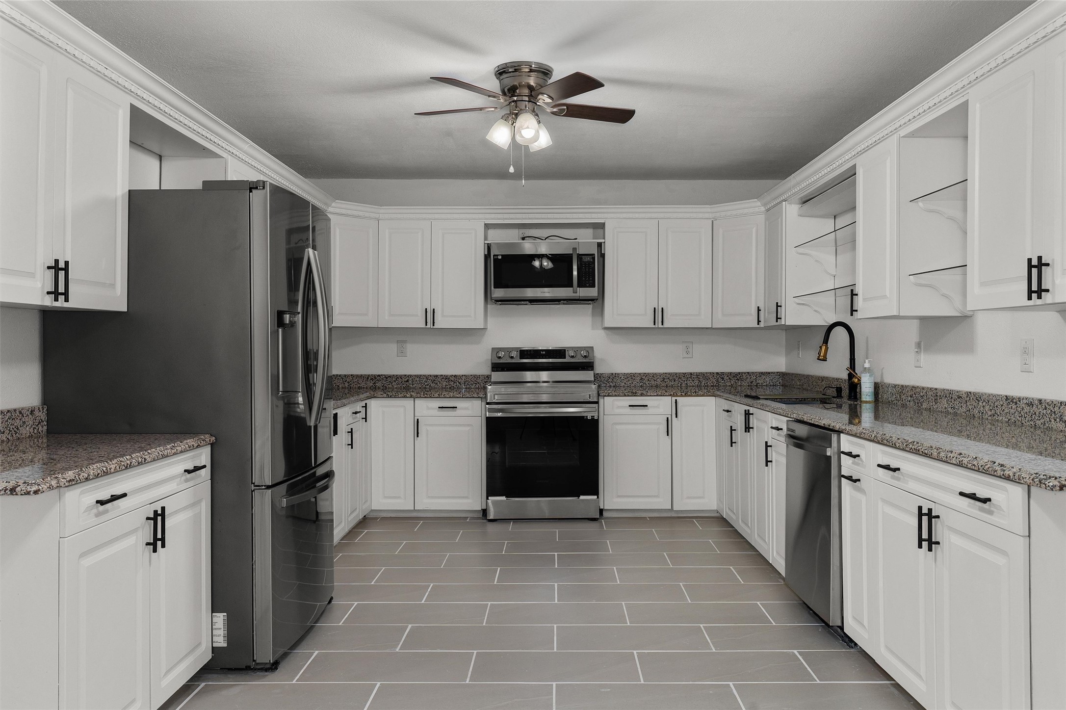 10553 White Oak Drive Keithville LA 71047