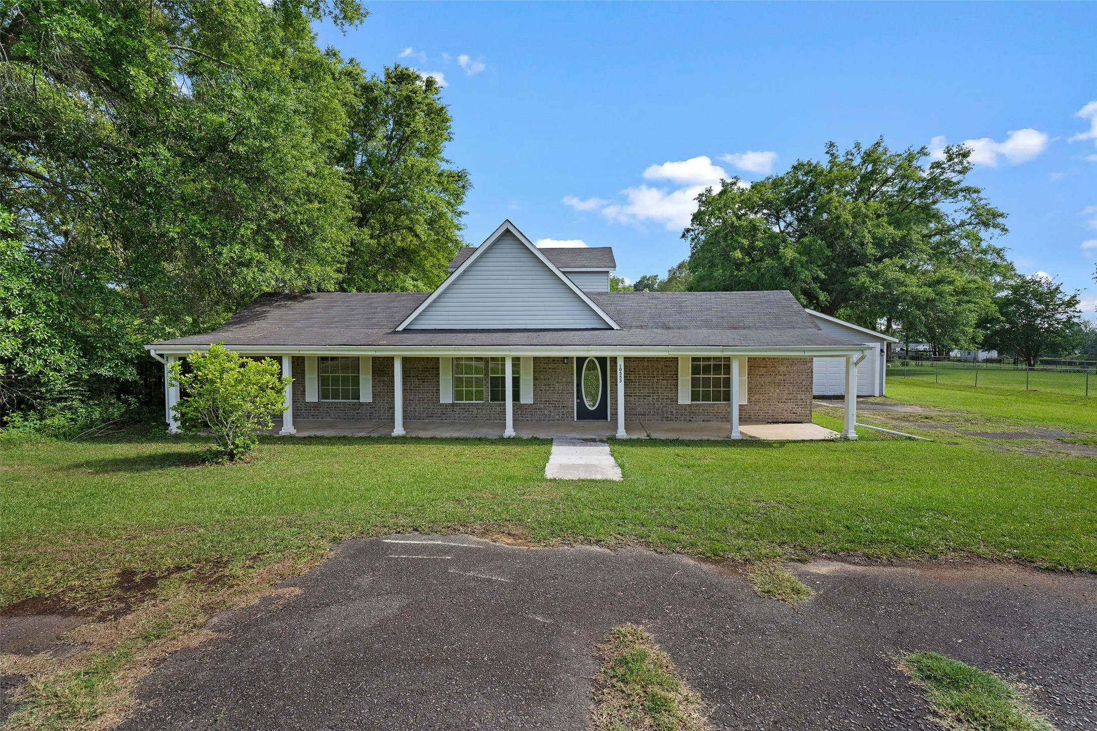 10553 White Oak Drive Keithville LA 71047