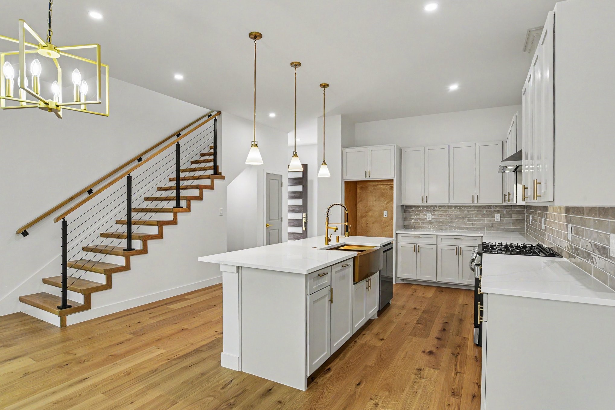 2218 Bombay Avenue Dallas TX 75235