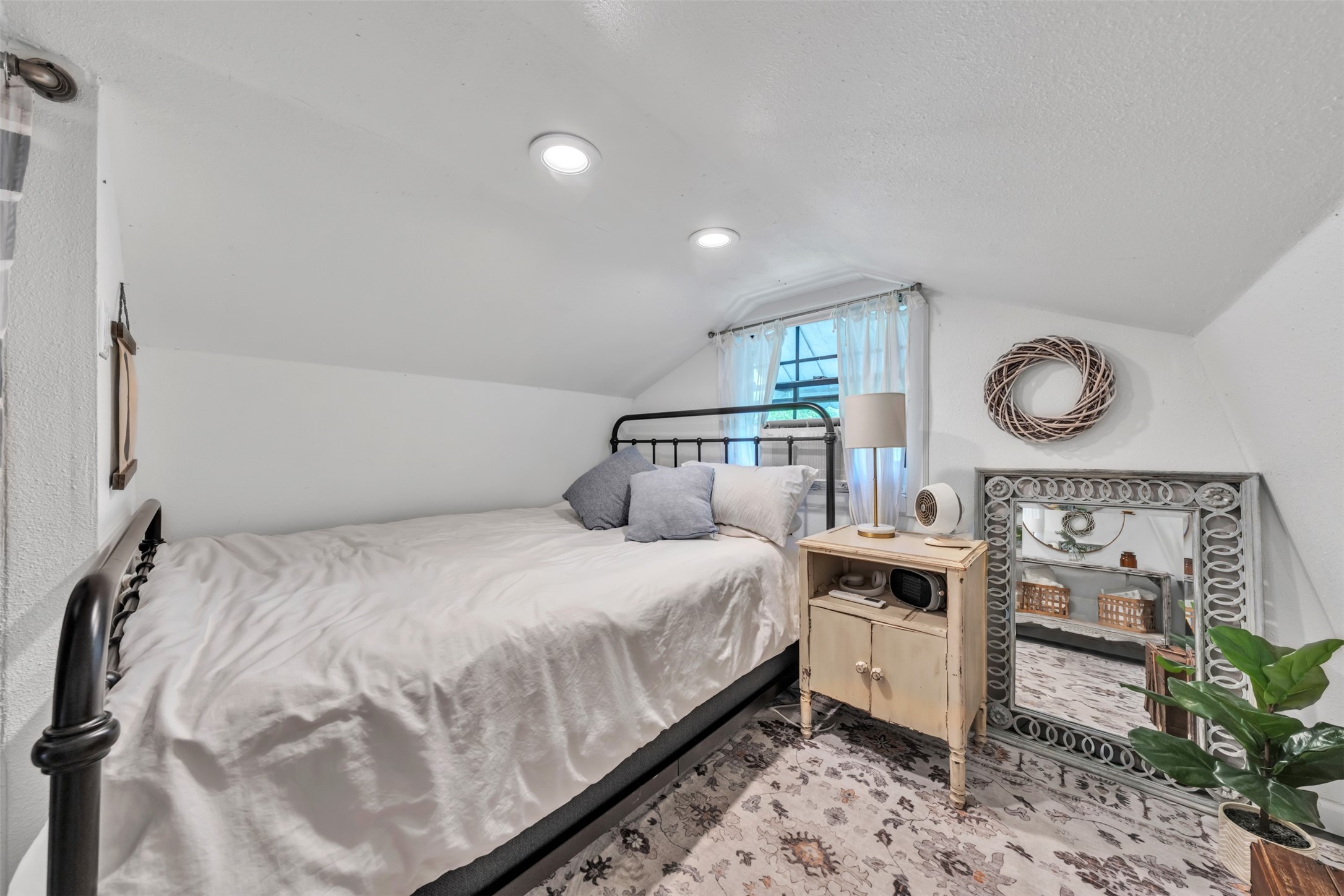 1037 County Road 1190 Kopperl TX 76652