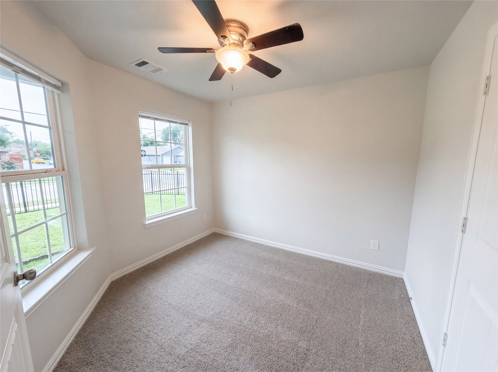 1739 Mcbroom Street Dallas TX 75212