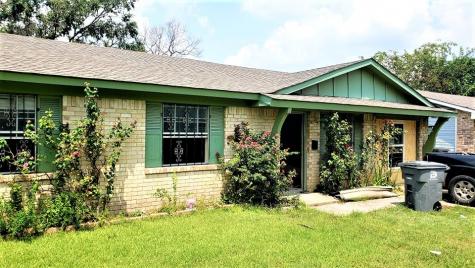 525 Botany Bay Drive Dallas TX 75211