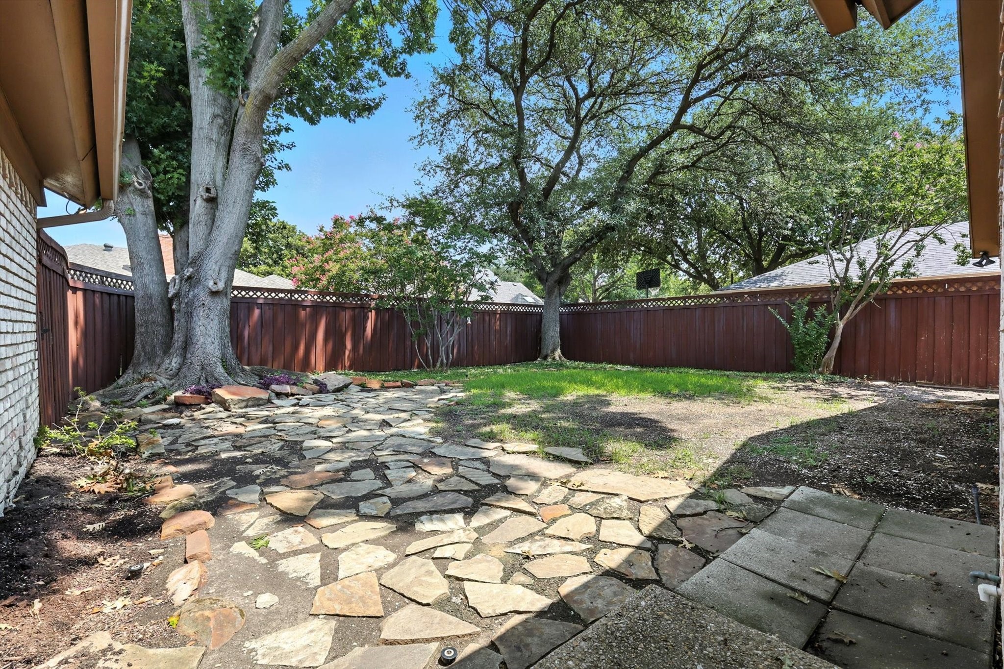 6003 Spring Flower Trail Dallas TX 75248