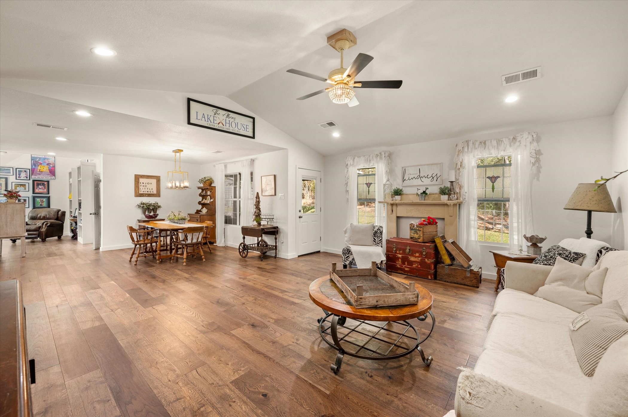 145 Vista Drive Eustace TX 75124