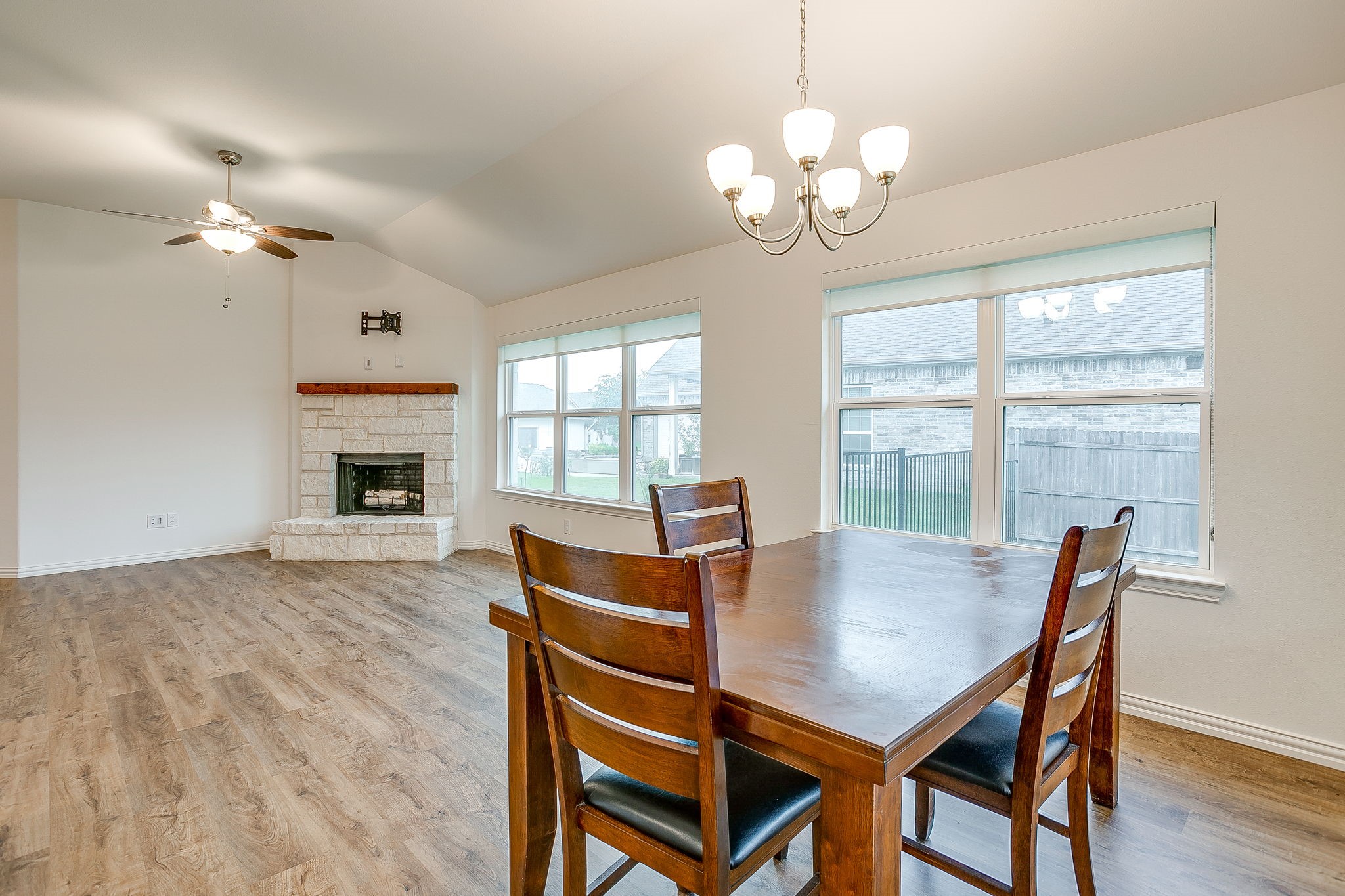 3125 Arbor View Drive Burleson TX 76028