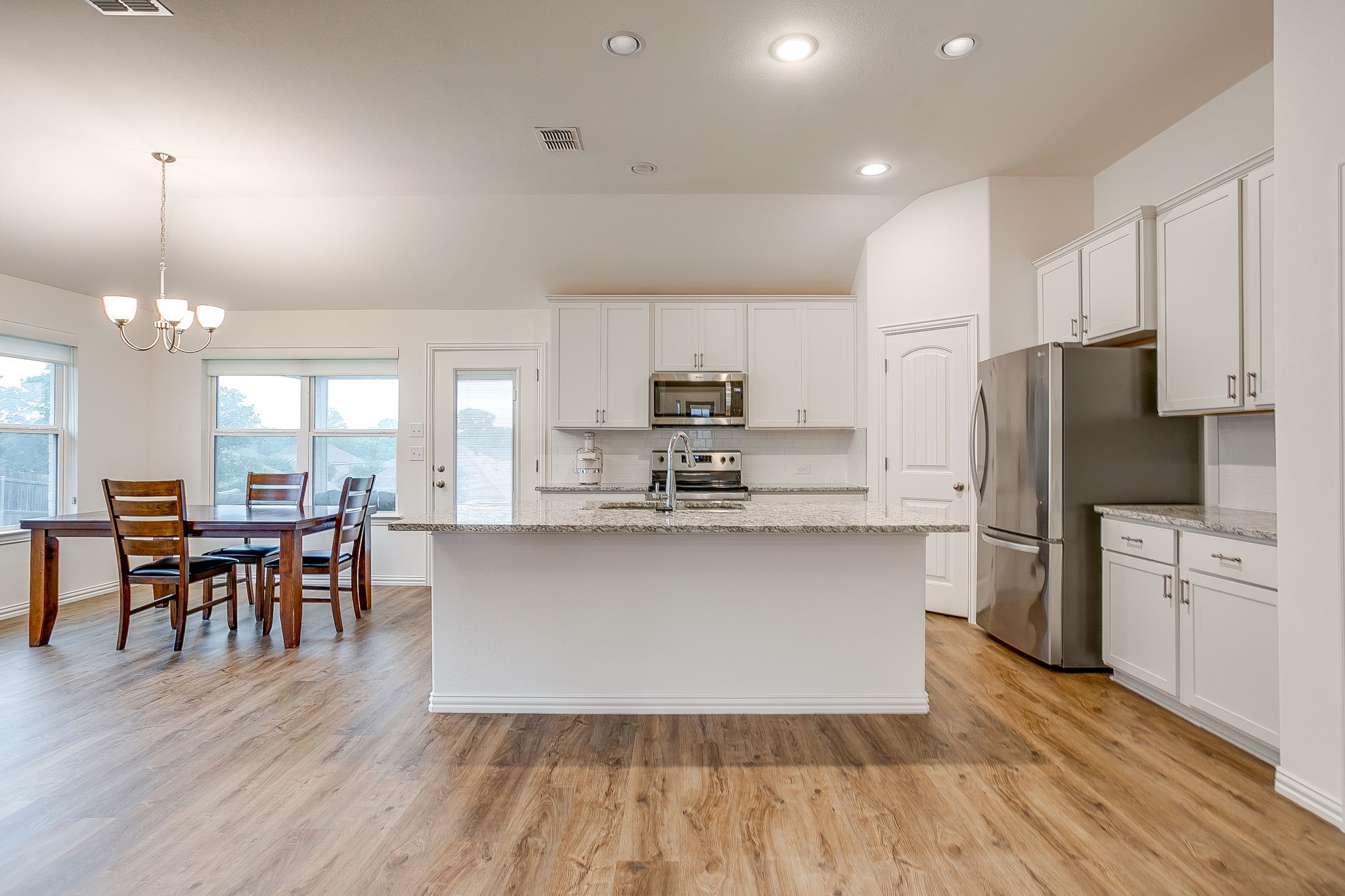 3125 Arbor View Drive Burleson TX 76028