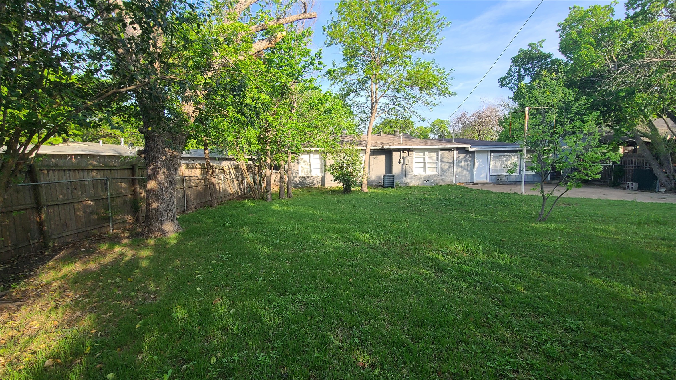 4653 Selkirk Drive Fort Worth TX 76109