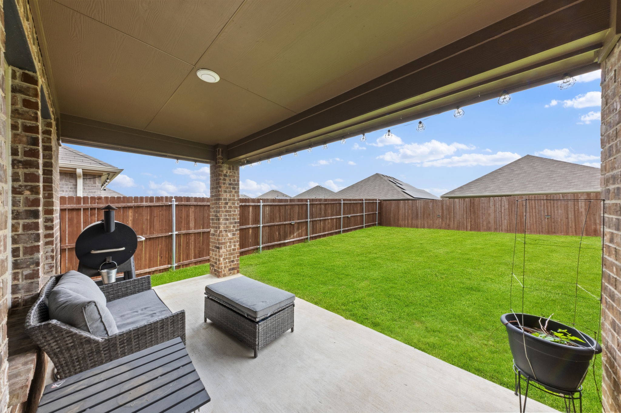 1111 Baldwin Lane Ennis TX 75119