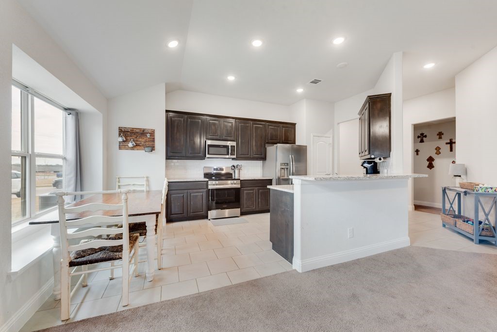 1202 Holly Street Cleburne TX 76033