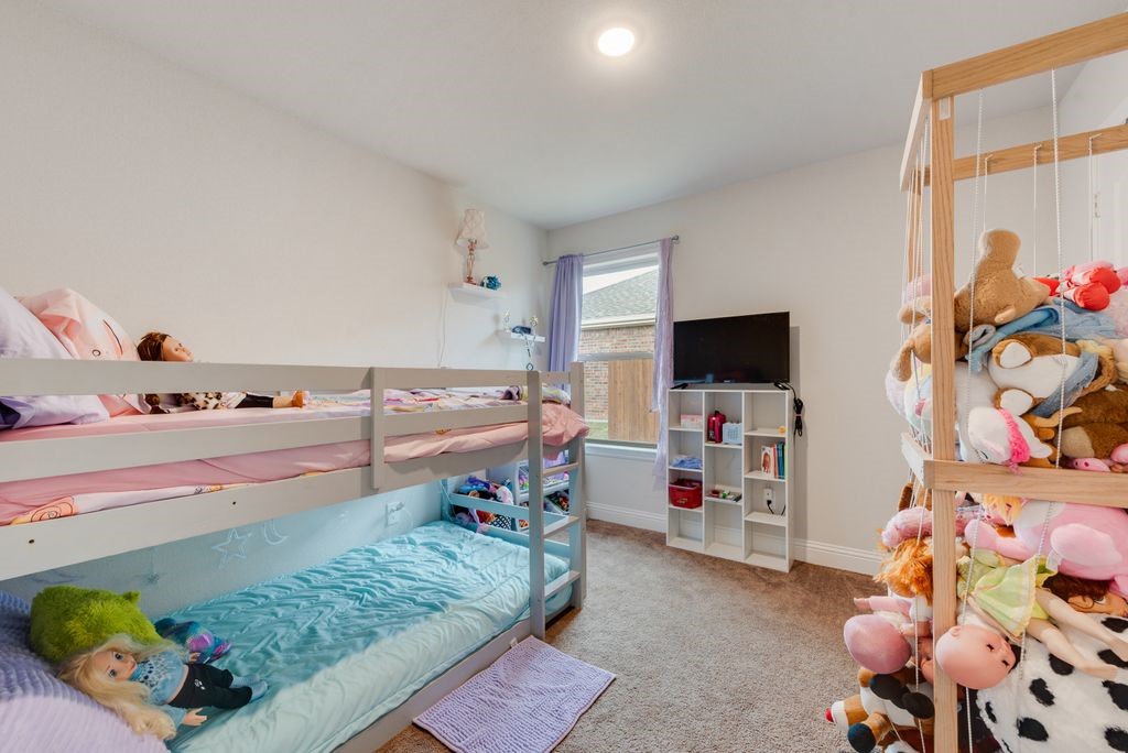 1202 Holly Street Cleburne TX 76033