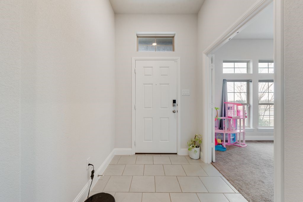 1202 Holly Street Cleburne TX 76033