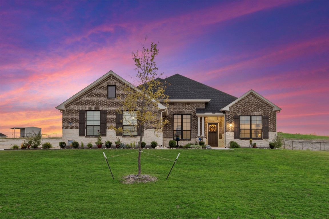 1033 Flagstone Drive Weatherford TX 76085