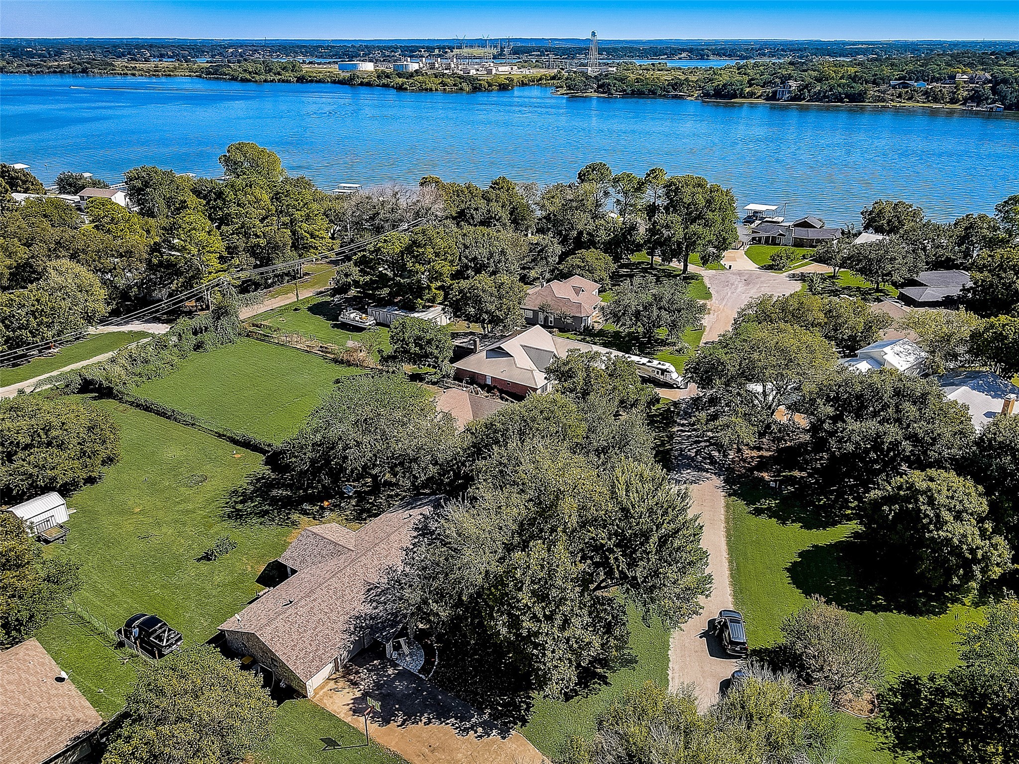 3811 Winding Way Granbury TX 76049