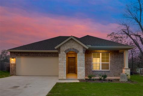 2822 Silver Street Greenville TX 75401