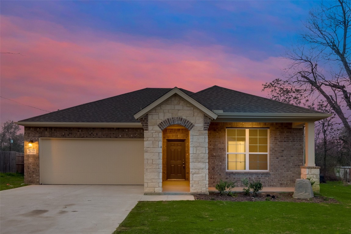2822 Silver Street Greenville TX 75401
