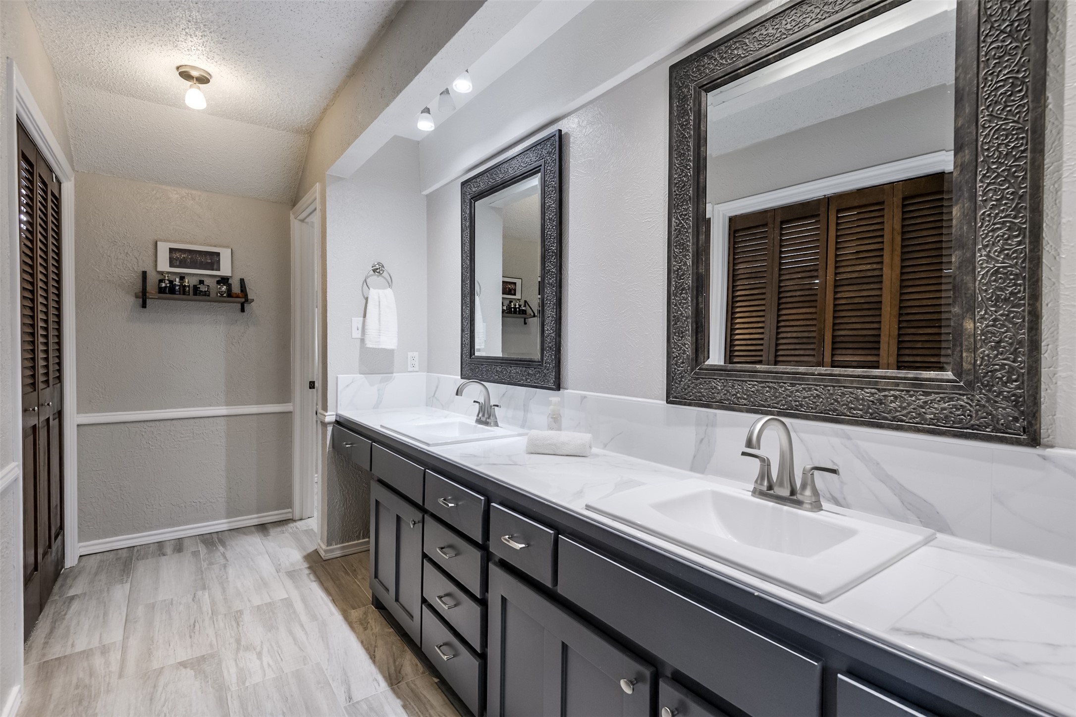 2205 Prestonwood Drive Arlington TX 76012